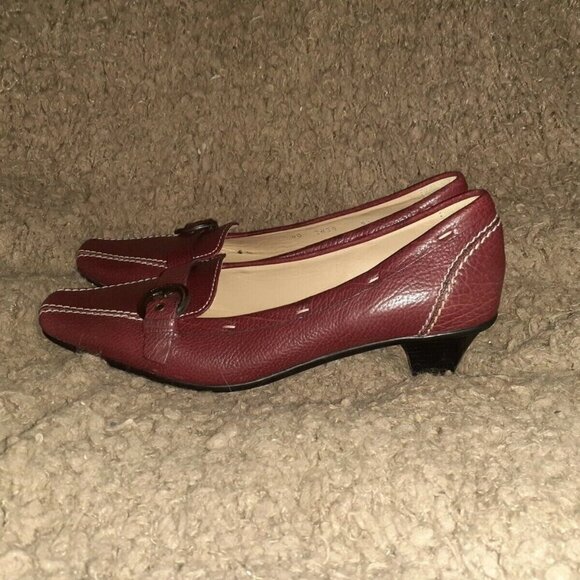 BRUNO MAGLI-Italy-Oxblood Leather-Moccasin Stitch Pumps-Driving-Sz 6.5-Near Mint - Picture 2 of 7